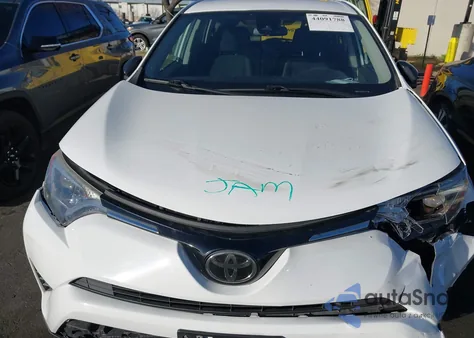 2018 Toyota Rav4 Le z USA, uszkodzony, nr VIN 2T3ZFREV2JW443004